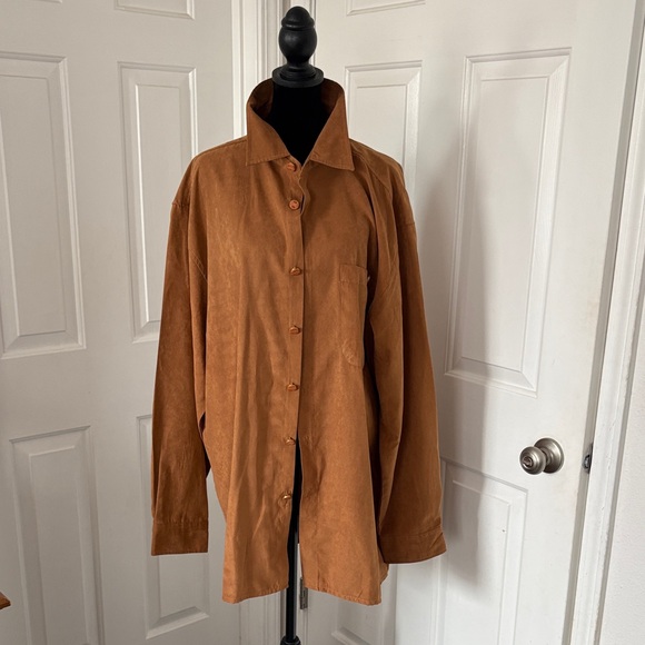 Unique Vintage Other - Trust USA Men’s Vintage Faux Suede Button Down